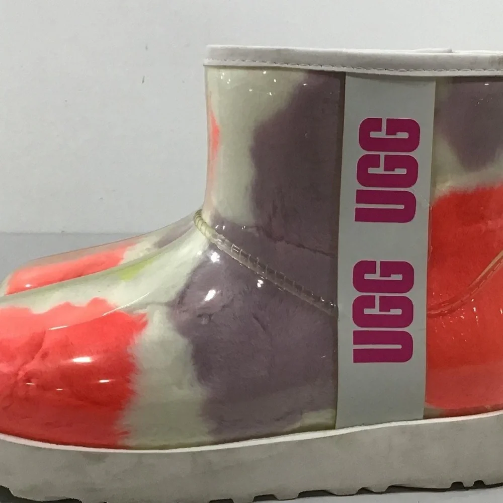Women’s UGG Classic Clear Mini Party Spots Boots Size 7M